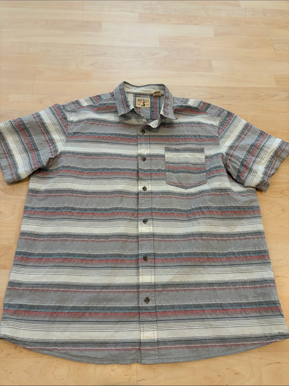 RedHead Brand Co Men’s 2XL Striped Short Sleeve Button Down Shirt